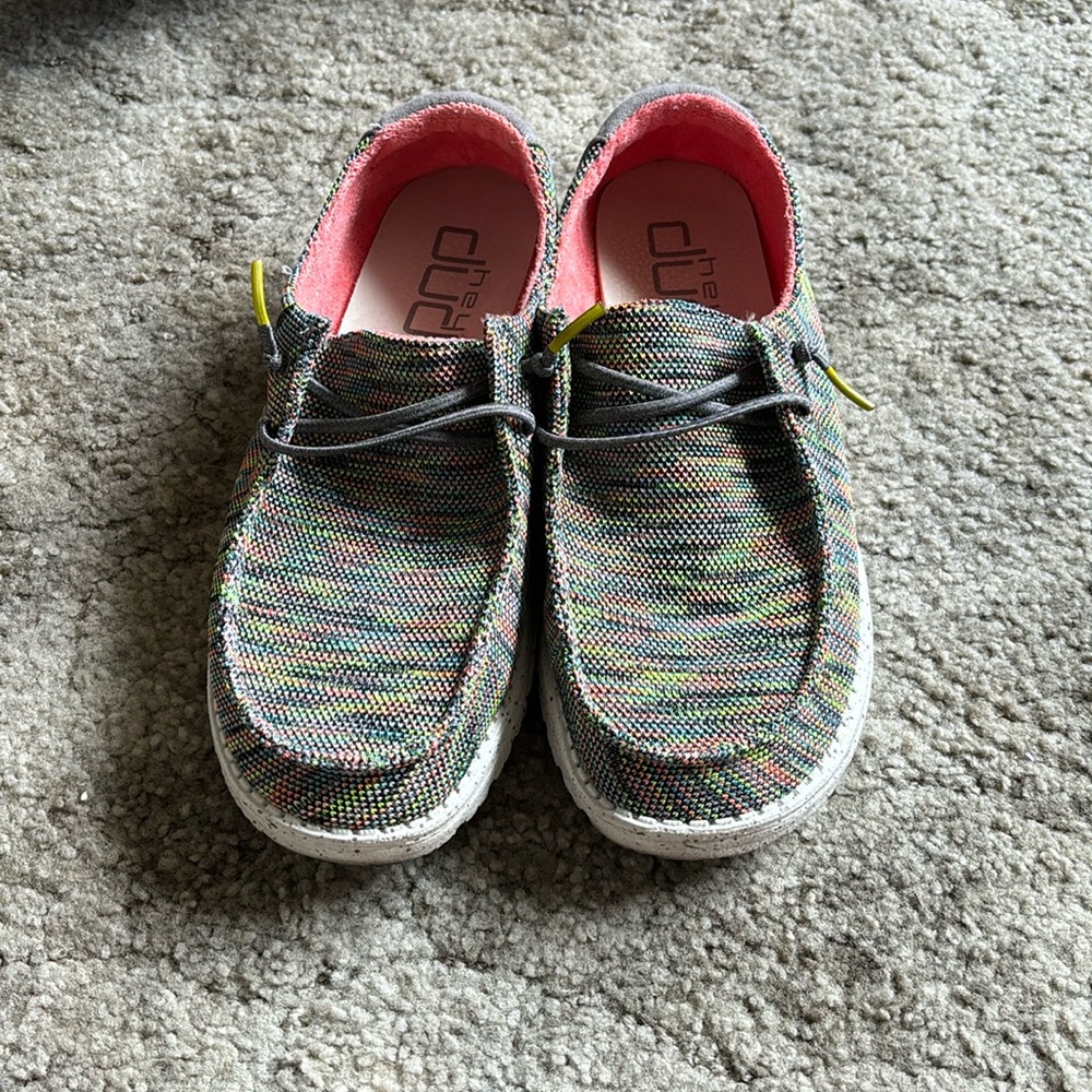 Hey Due Wendy Sox Size 9 EUC